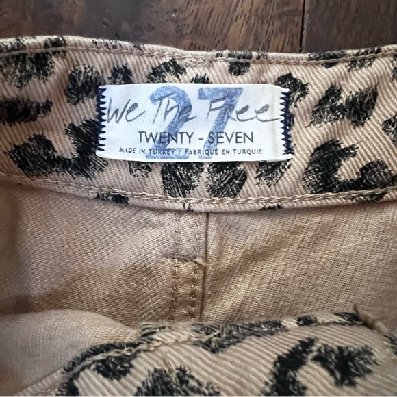 NWT We The Free (Free People) High Waist Leopard Print Shorts Size 27 - Picture 3 of 6